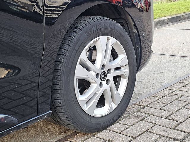 High-roof van OPEL VIVARO 2.0 ac automaat EURO6