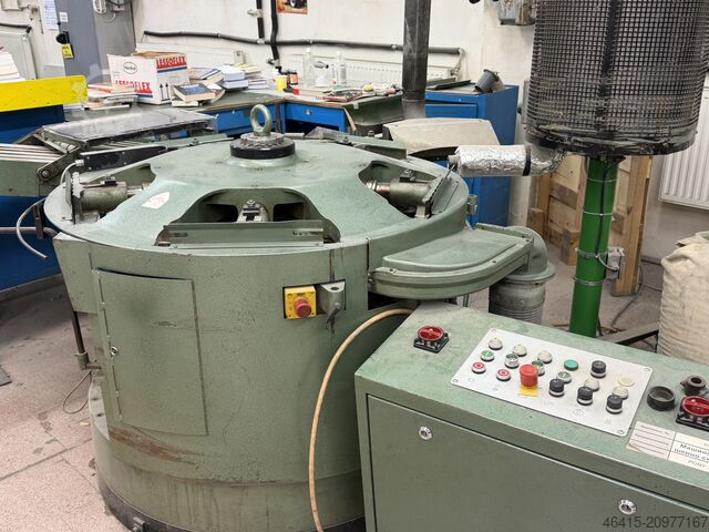 Book binding machine Muller Martini Pony