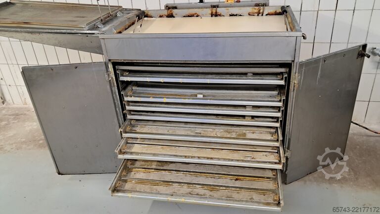 Fryer / machine for donuts  