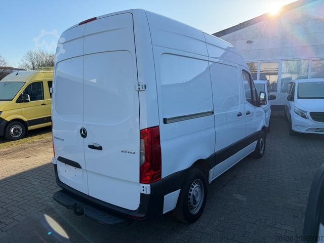 High top van MERCEDES-BENZ Sprinter Kompakt Hochdach AHK Standheizung