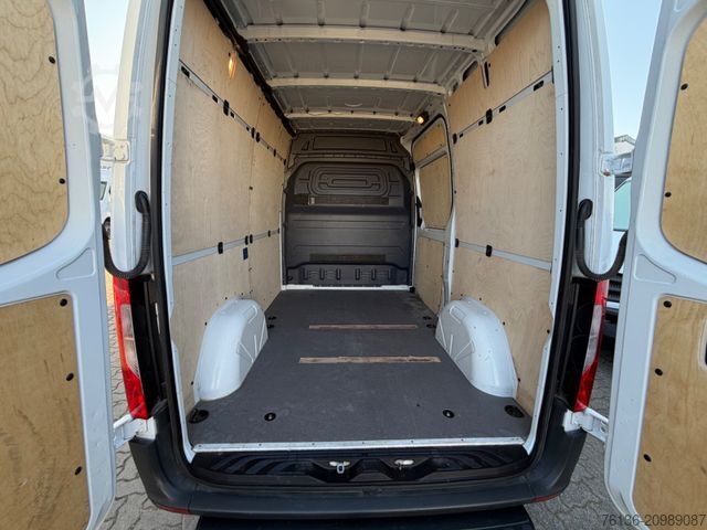 High top van MERCEDES-BENZ Sprinter Kompakt Hochdach AHK Standheizung