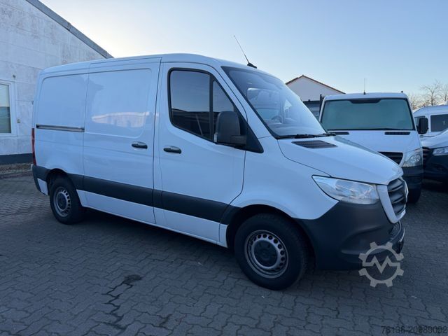 Refrigerator body van MERCEDES-BENZ Sprinter Klima 2x Schiebetür Lebensmittel L1H1