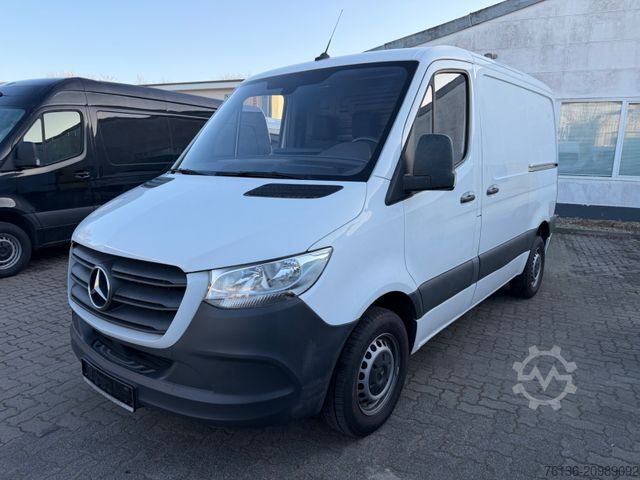 Refrigerator body van MERCEDES-BENZ Sprinter Klima 2x Schiebetür Lebensmittel L1H1