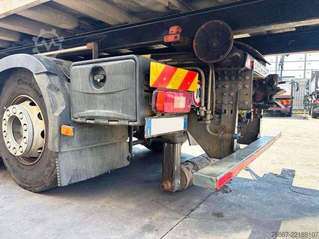 Abrollkipper Volvo FM 460