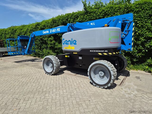 Articulated boom lift Genie Z-60 FE