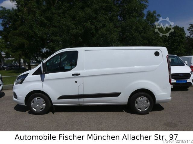 Panel van FORD Transit Custom Kasten 300 L1 Trend Würth Regale