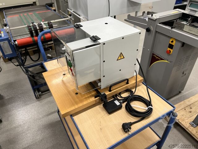 Eyeletting machine Hang 101-50 Eyeletting machine