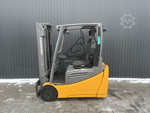 Electric 3-wheel forklift Jungheinrich EFG216
