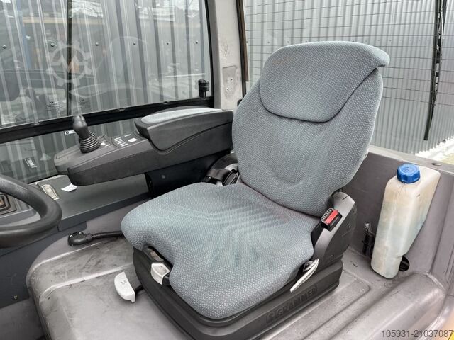 Elektro 4 Rad-Stapler Jungheinrich EFGS30