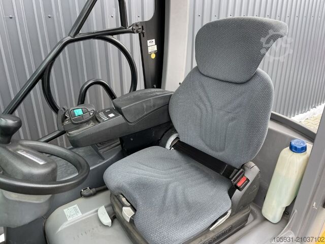 Electric 3-wheel forklift Jungheinrich EFG216