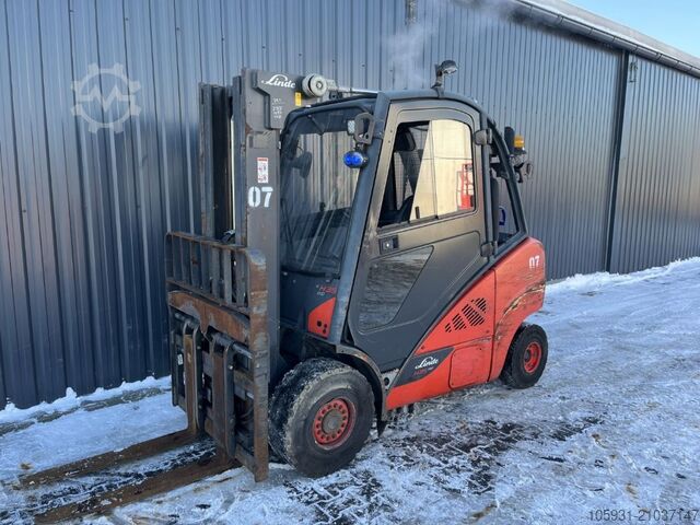 Treibgasstapler Linde H35T-02
