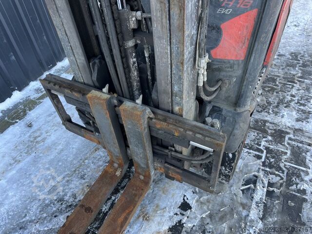 Treibgasstapler Linde H18T-01