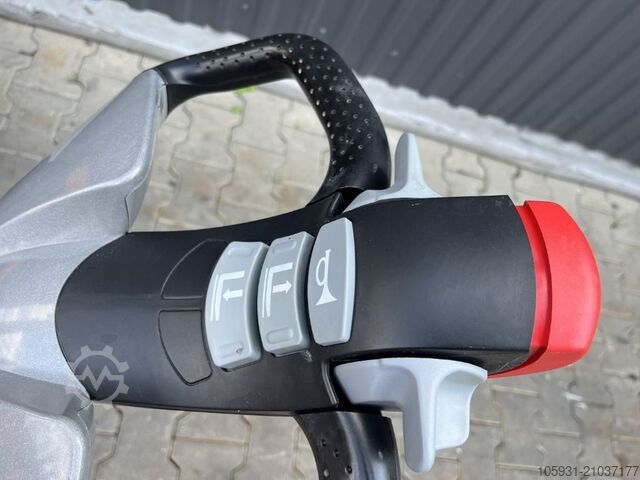 Pedestrian Stacker Still EXV12