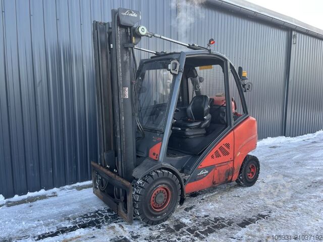 Treibgasstapler Linde H35T-02