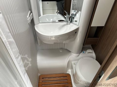 Teilintegriertes Wohnmobil Carado VAN V347 pro +