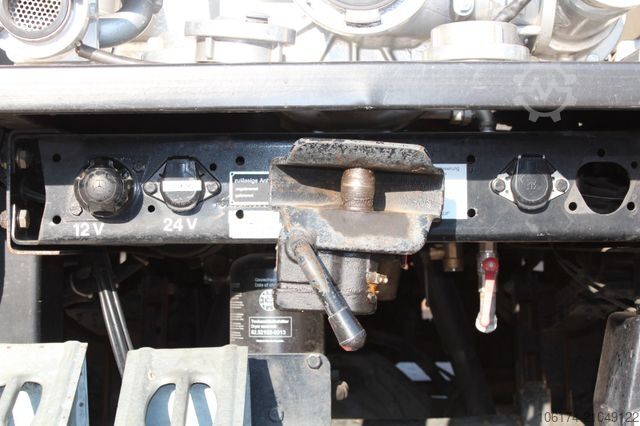 Sonstige MERCEDES-BENZ 917 AF 4x4 Single Bereift LF8/6 DOKA ABS *TOP *