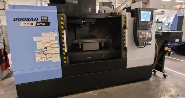 Machining center DOOSAN DNM 6700L