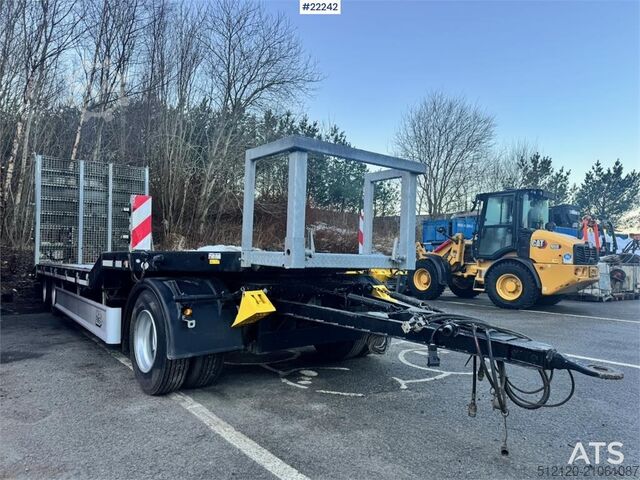 Tieflader Fliegl DTS 300 Machinery Trailer – Hydraulic Ramps