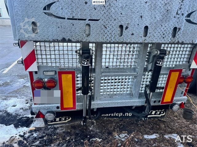 Tieflader Fliegl DTS 300 Machinery Trailer – Hydraulic Ramps