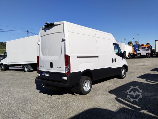 Panel van Iveco DAILY 35C