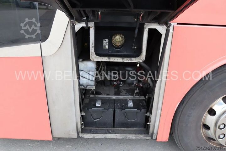 Reisebus Van Hool EX 16 M/LIFT