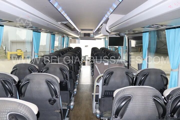 Reisebus Van Hool EX 16 M/LIFT