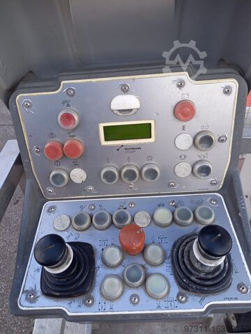 Self-propelled work platform Ruthmann T 330