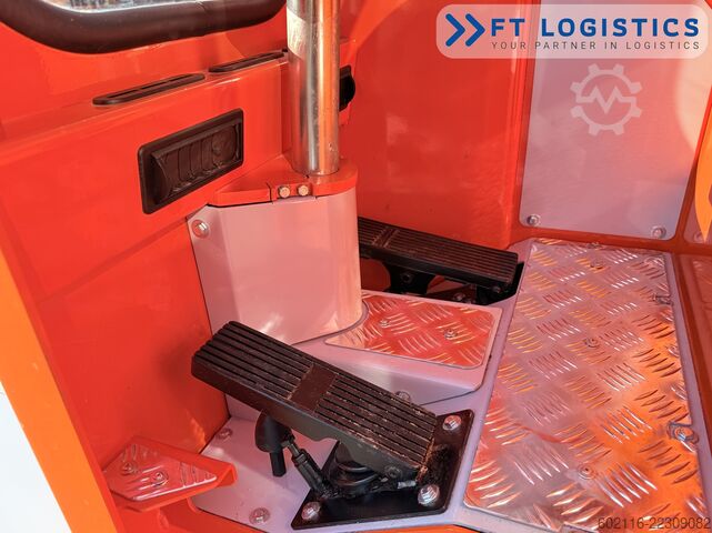 4-way forklift Hubtex DQ45G DUPLEX 5000 FORK-POSITIONER CABIN
