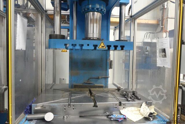ZEULENRODA hydraulic single-column press ZEULENRODA PRESSTECHNIK PYE 100 F