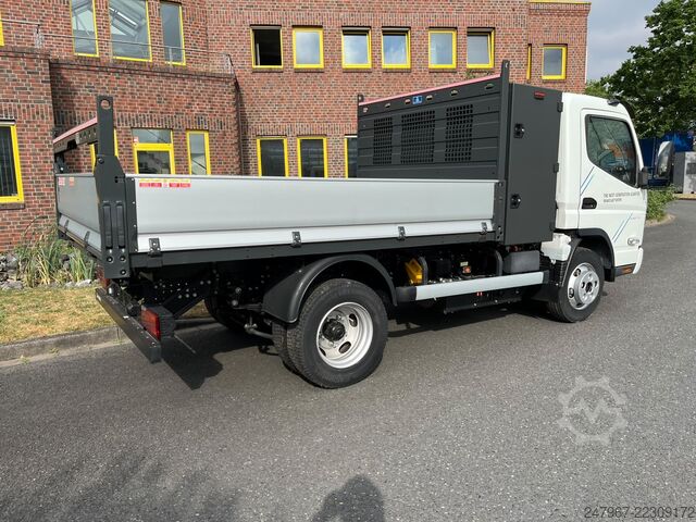 Pritschenwagen Fuso ECANTER 4C15 S-BAT4X2 2800