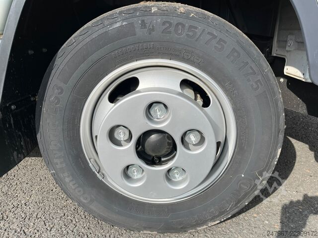 Pritschenwagen Fuso ECANTER 4C15 S-BAT4X2 2800