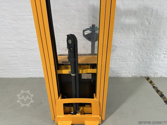 Manual stacker Jungheinrich Jungheinrich EJC 214 | 5350mm | BAT 26