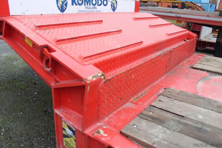 Tieflader-Auflieger für Baumaschinen komodo carrellone 3assi rampe ribassato pianale