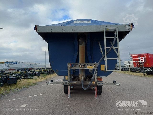 Kipper Auflieger Schmitz Cargobull Kipper Stahlrundmulde 24m³