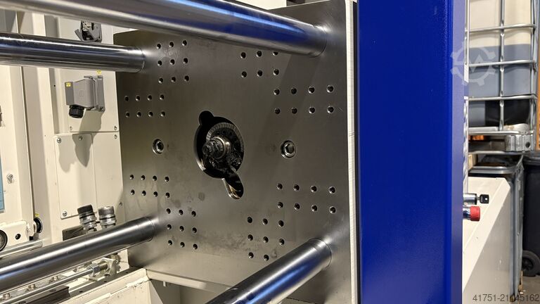 Injection molding machine BATTENFELD HM 65-130