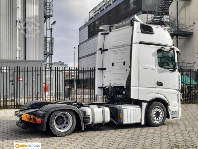 Volumen SZM MERCEDES-BENZ 1851 LS ACTROS GIGA Öl-Retarder Standklima