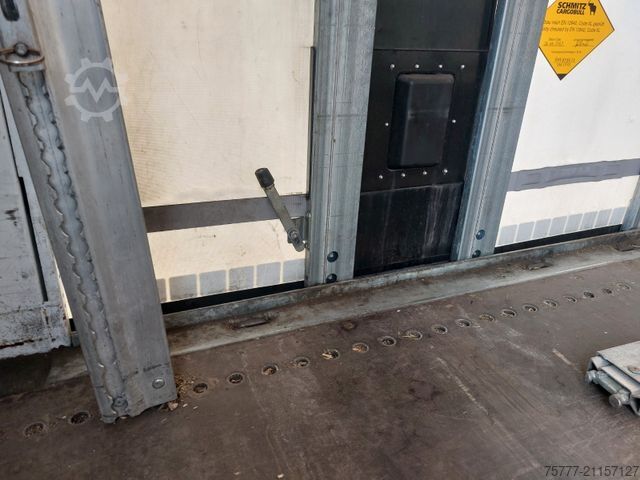 Auflieger mit Pritsche & Plane SCHMITZ CARGOBULL SCS 24/L-SPEED CURTAIN-Mega-Getränke-Varios