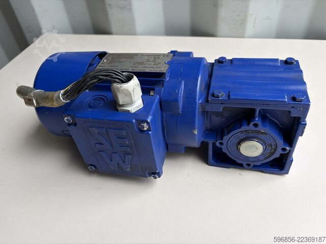 SEW-Eurodrive worm gear motor WA20DT63L4/B03 0.25 kW 130 rpm 16 Nm 230/400 V Motoreduktor ślimakowy SEW-Eurodrive WA20DT63L4/B03 0,25 kW 130 obr./min 16 Nm 230/400 V Motoreduktor ślimakowy SEW-Eurodrive WA20DT63L4/B03 0,25 kW 130 obr./min 16 Nm 230/400 V