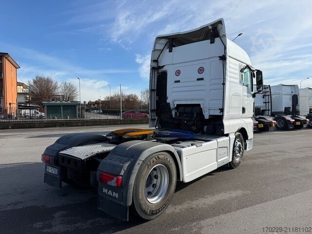 Standard SZM MAN TGX 18.560