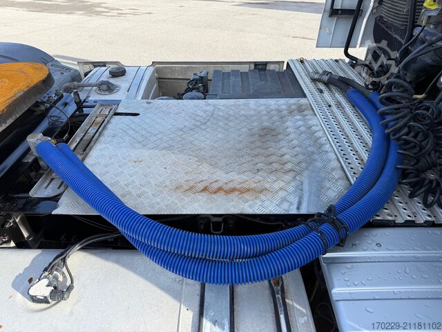 Standard SZM MAN TGX 18.560