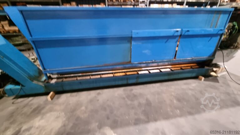 CNC-Drehmaschine mit   SINUMERK Poreba TR63 MN