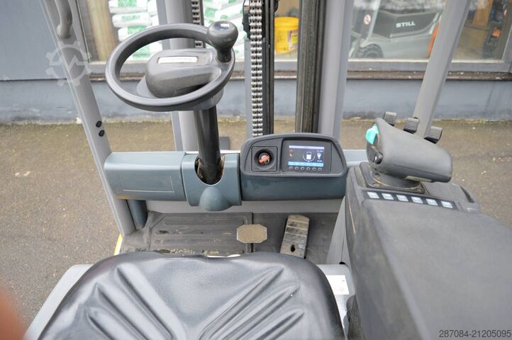 Gabelstapler Jungheinrich EFG 215