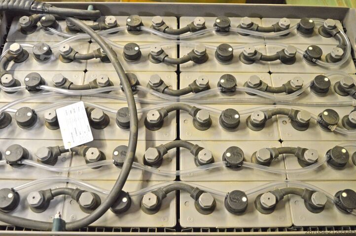 Gabelstapler Jungheinrich EFG 215