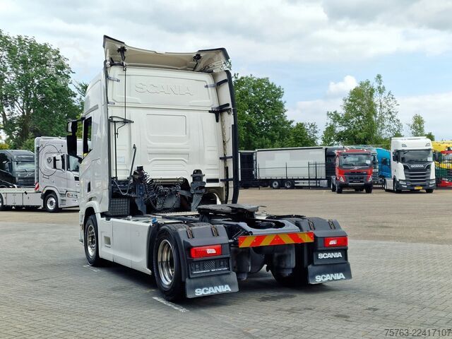 Standard-SZM Scania R520 V8 NGS retarder - steel / air - navi  - fr...