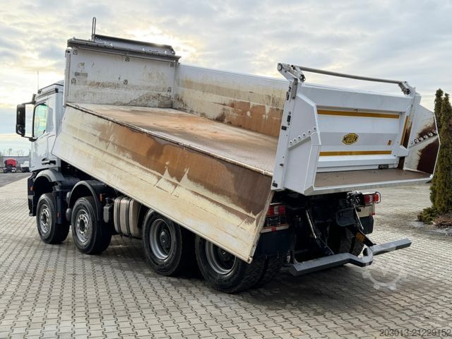Kipper LKW MERCEDES-BENZ AROCS 3548 8x4 Euro 6 Meiller Kipper Bordmatik