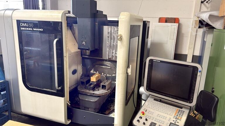 Machining Center - Universal DECKEL DMU 50 (simultan)