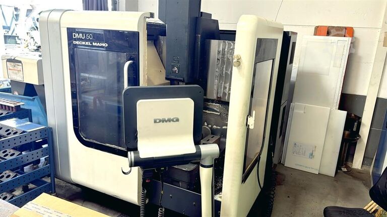 Machining Center - Universal DECKEL DMU 50 (simultan)
