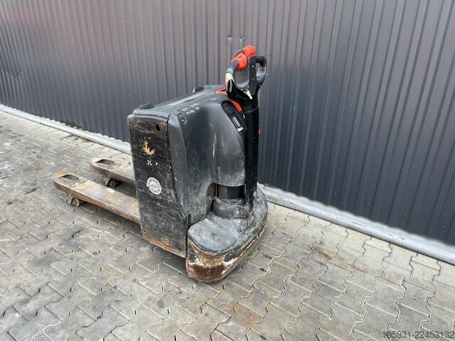 Electric Pallet Truck Linde T16