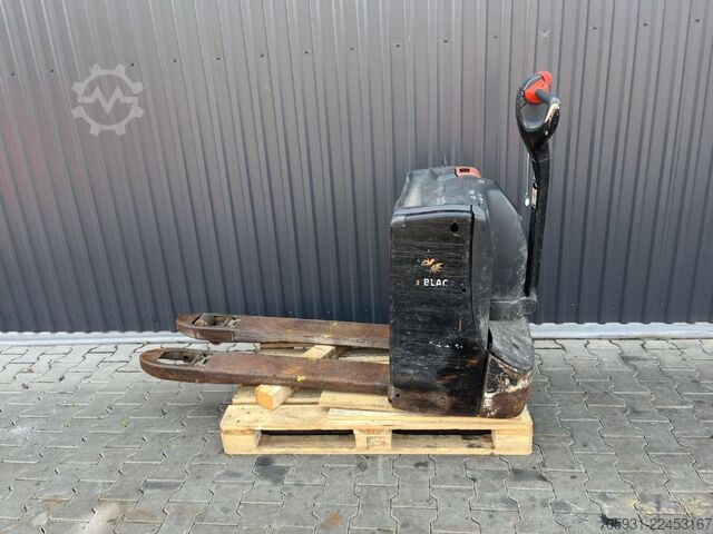 Electric Pallet Truck Linde T16