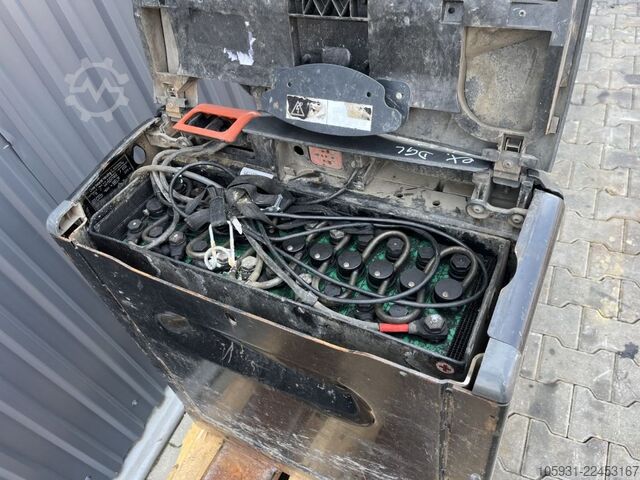 Electric Pallet Truck Linde T16